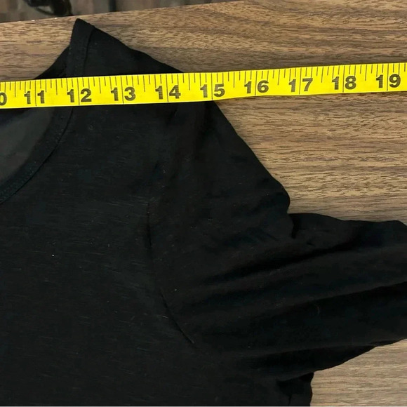 BCBGMaxAzria top  M - Picture 8 of 11